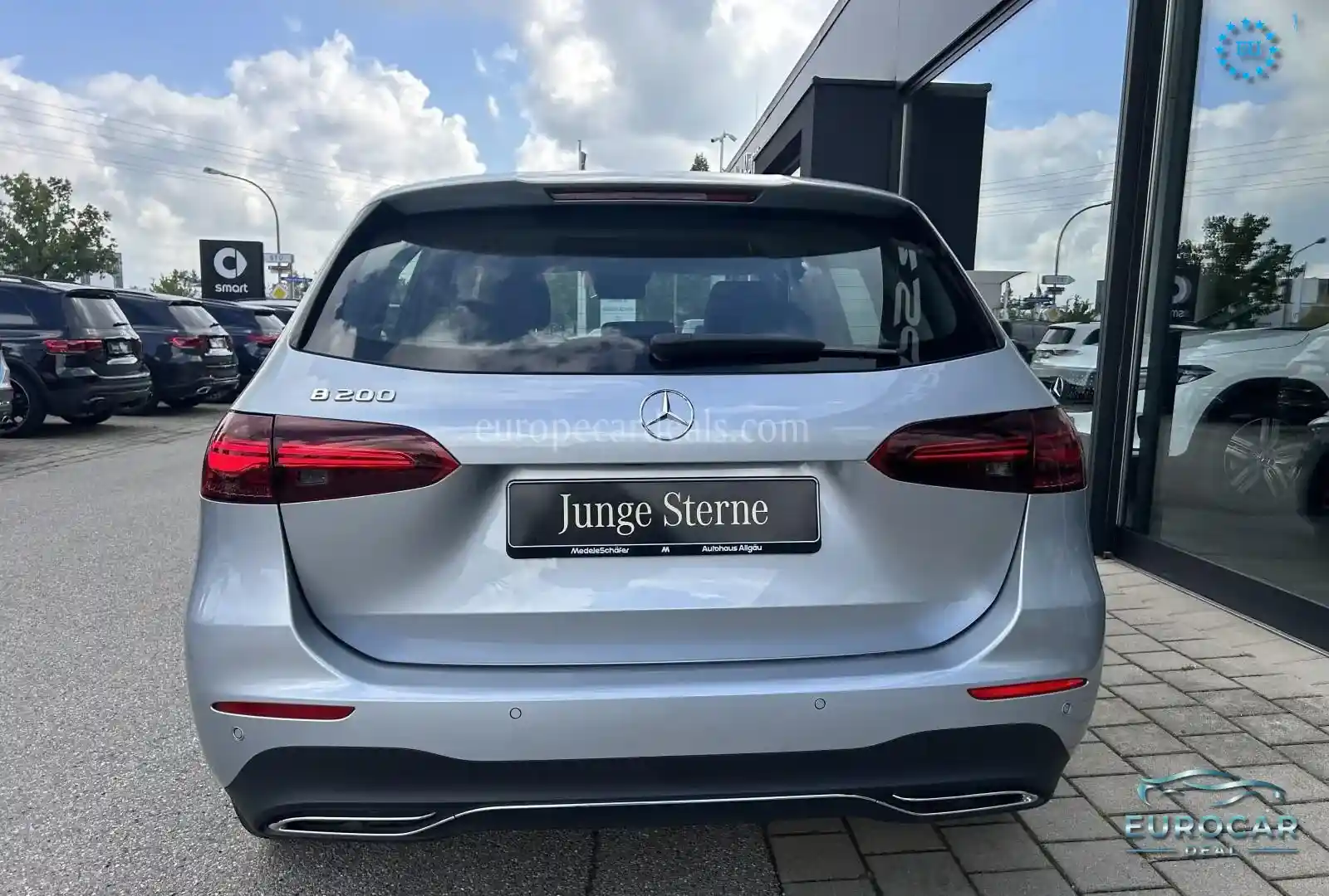 Mercedes-Benz B 200
