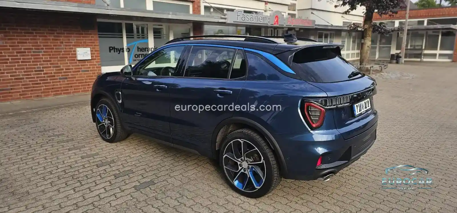 Lynk&Co 01
