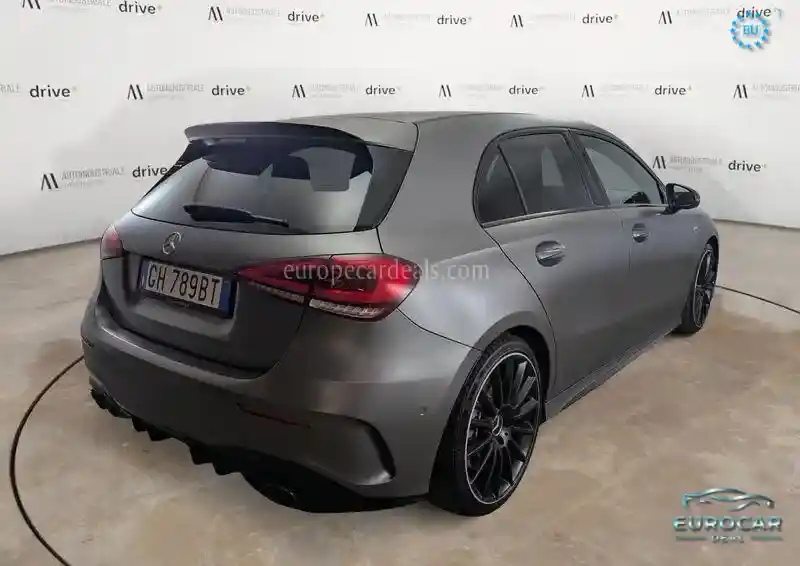 Mercedes-Benz A 35 AMG