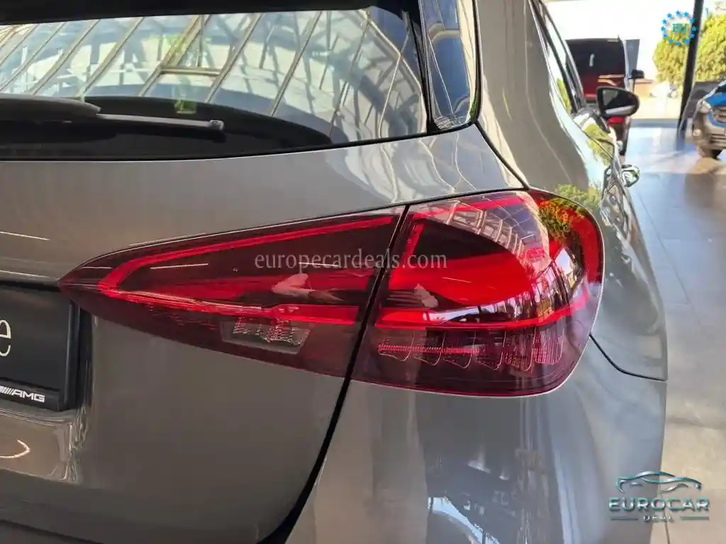 Mercedes-Benz A 200