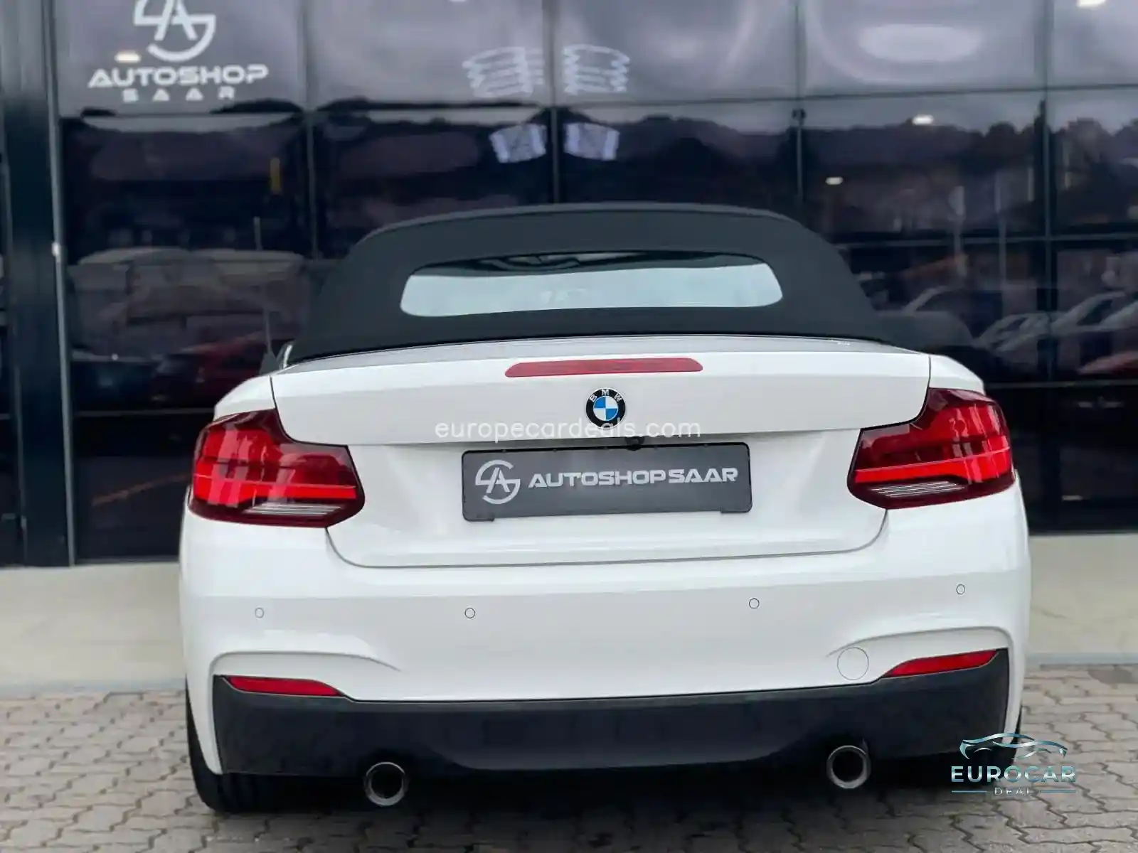BMW M240i