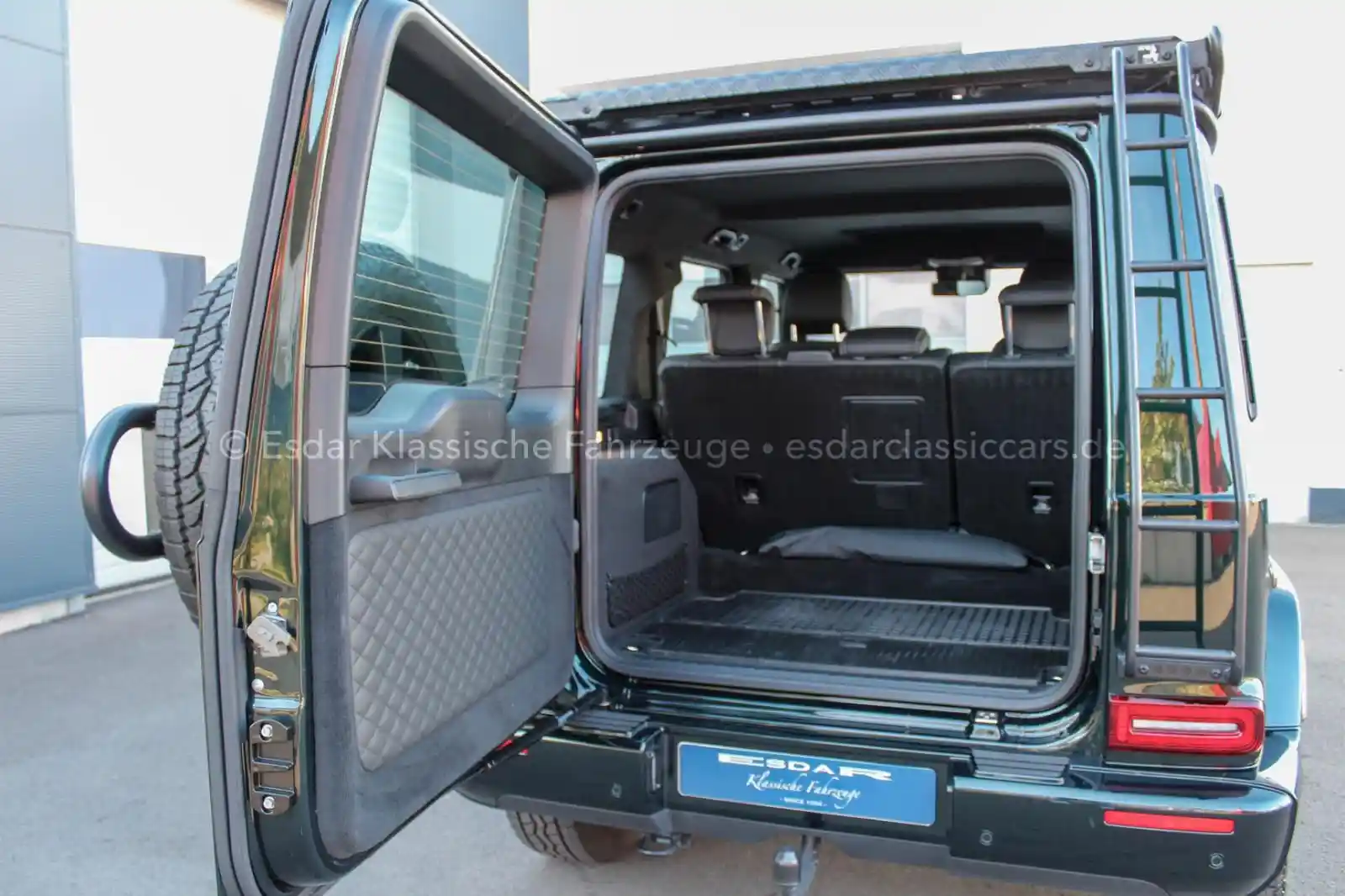 Mercedes-Benz G 500