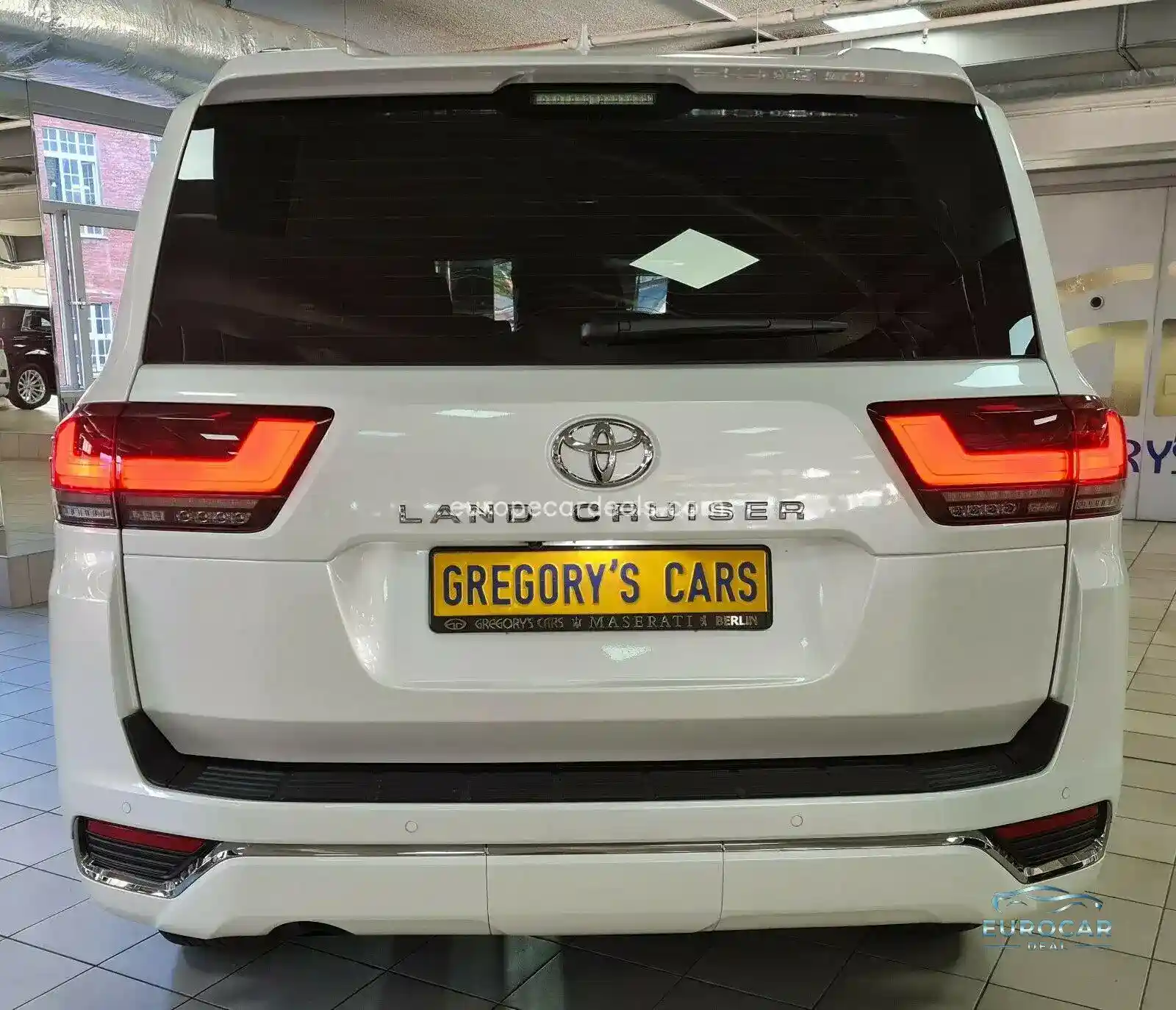 Toyota Land Cruiser