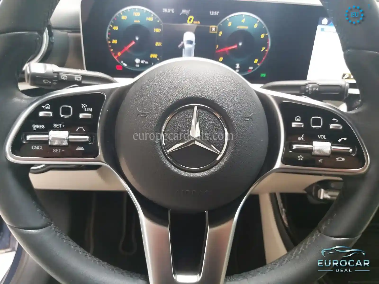 Mercedes-Benz A 220