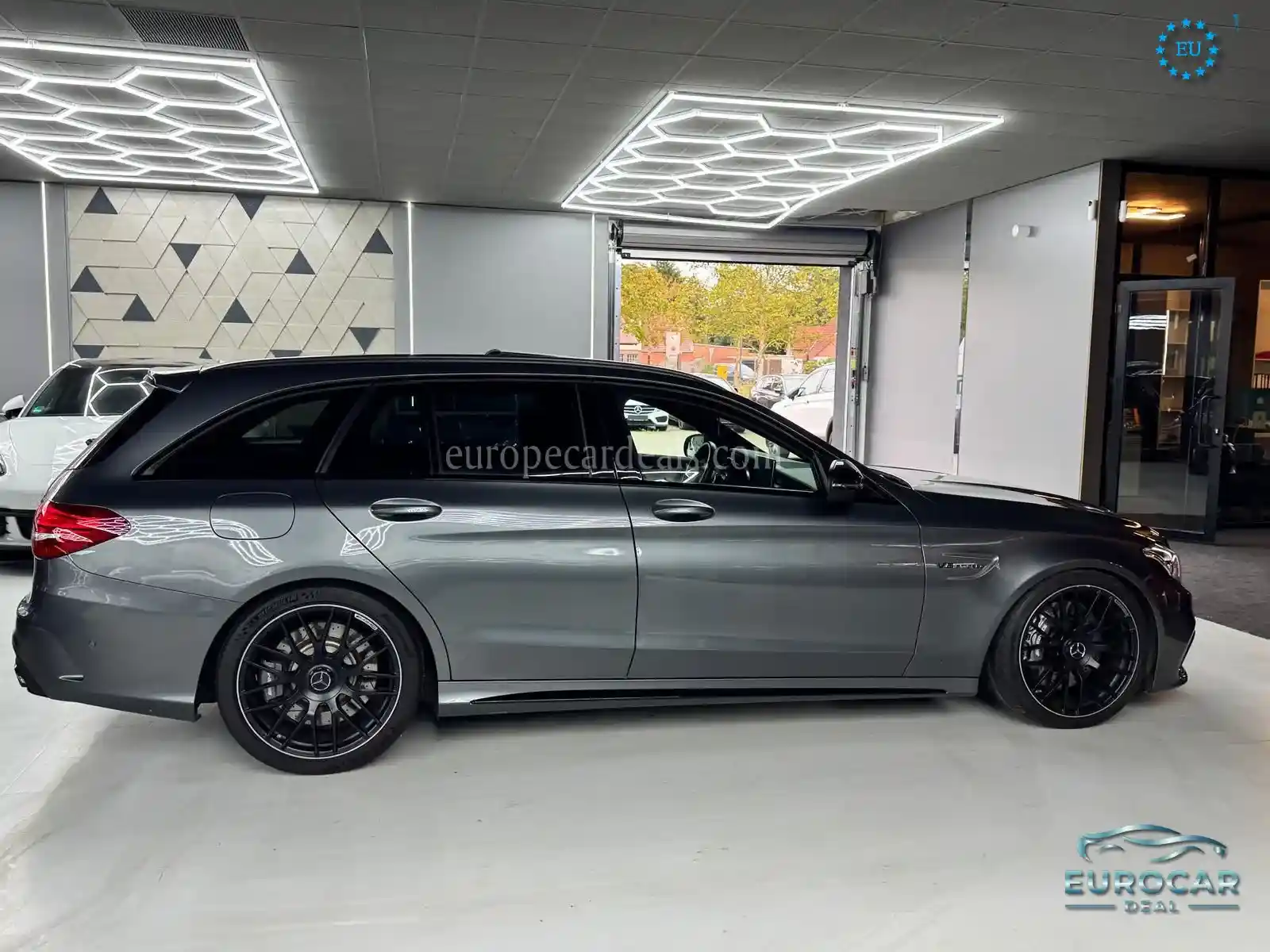 Mercedes-Benz C 63 AMG