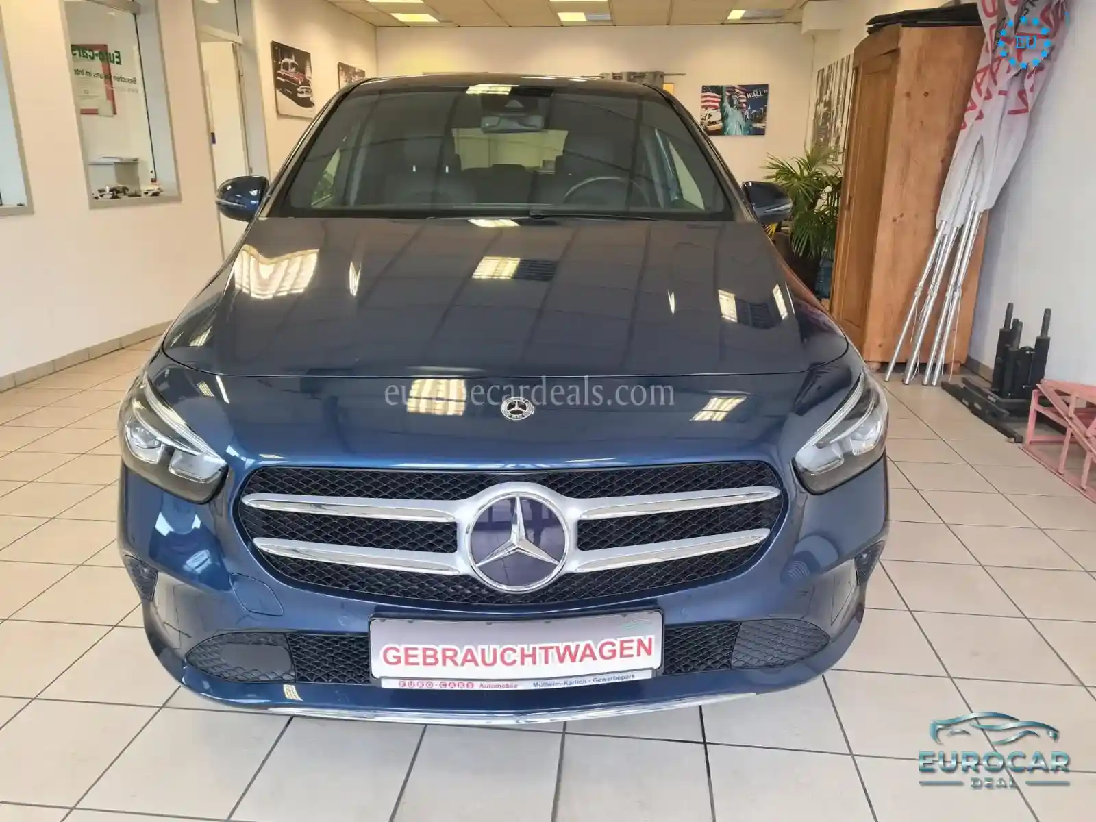 Mercedes-Benz B 200