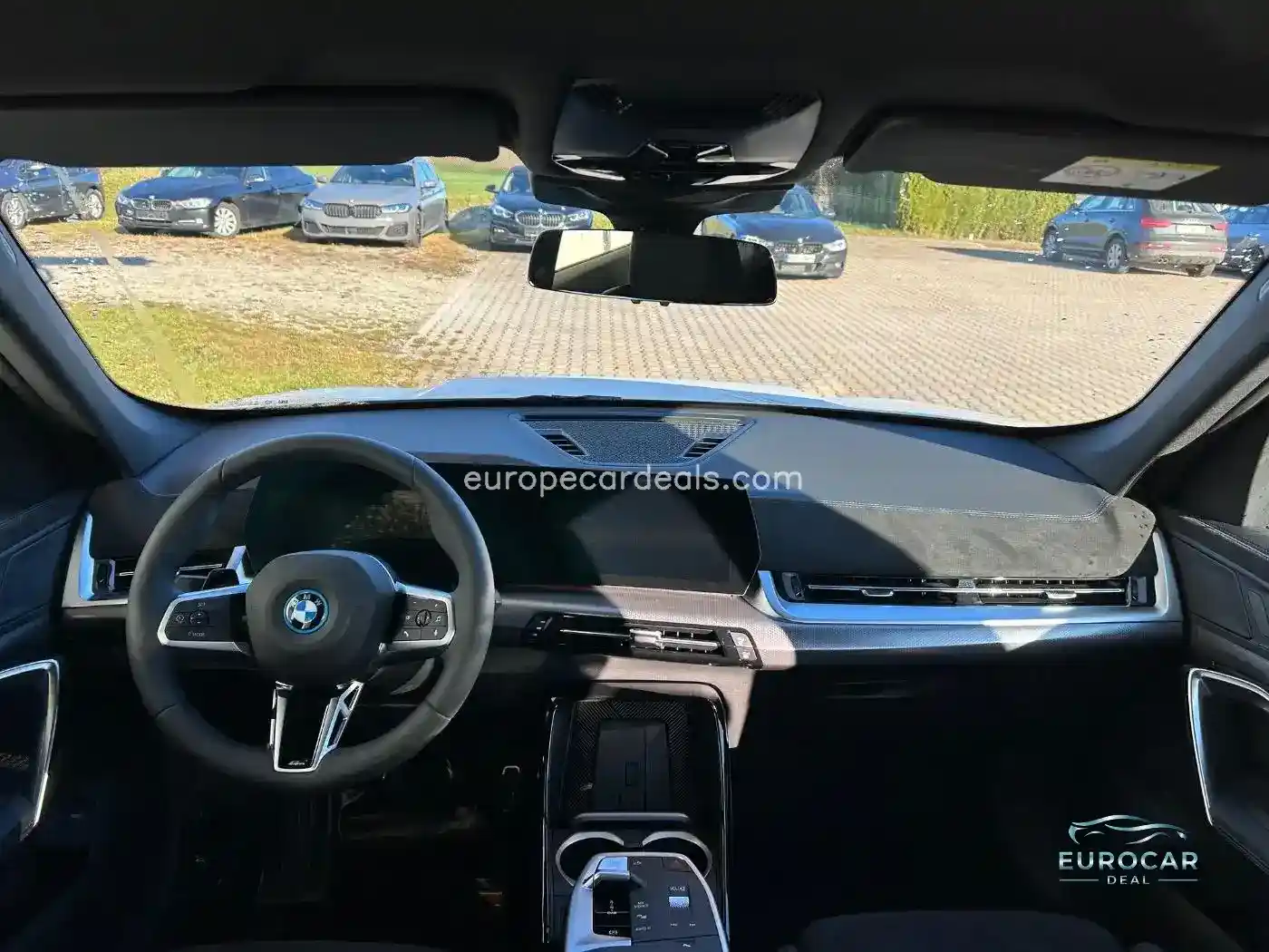 BMW iX1