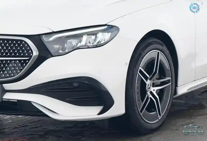 Mercedes-Benz E 300