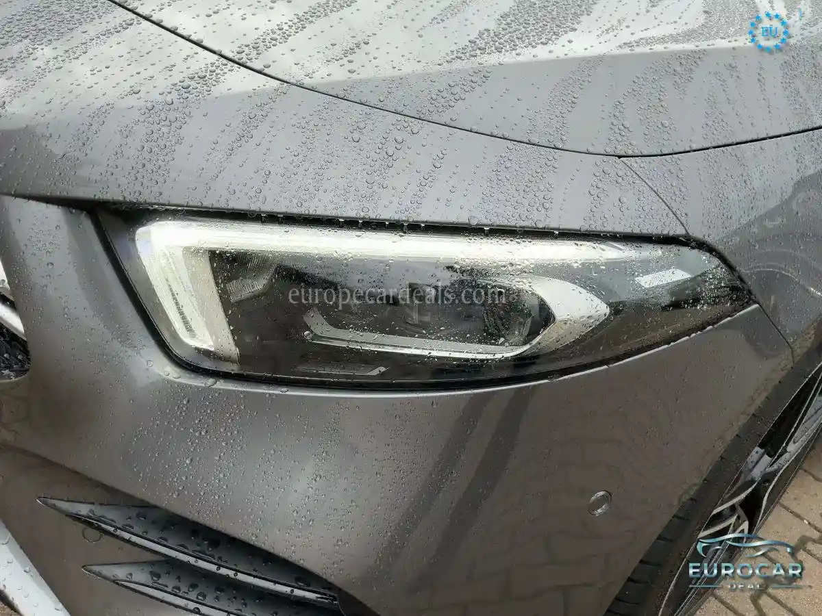 Mercedes-Benz A 35 AMG