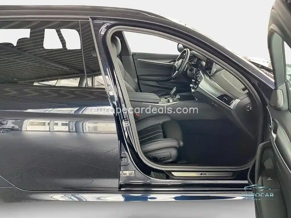BMW 530