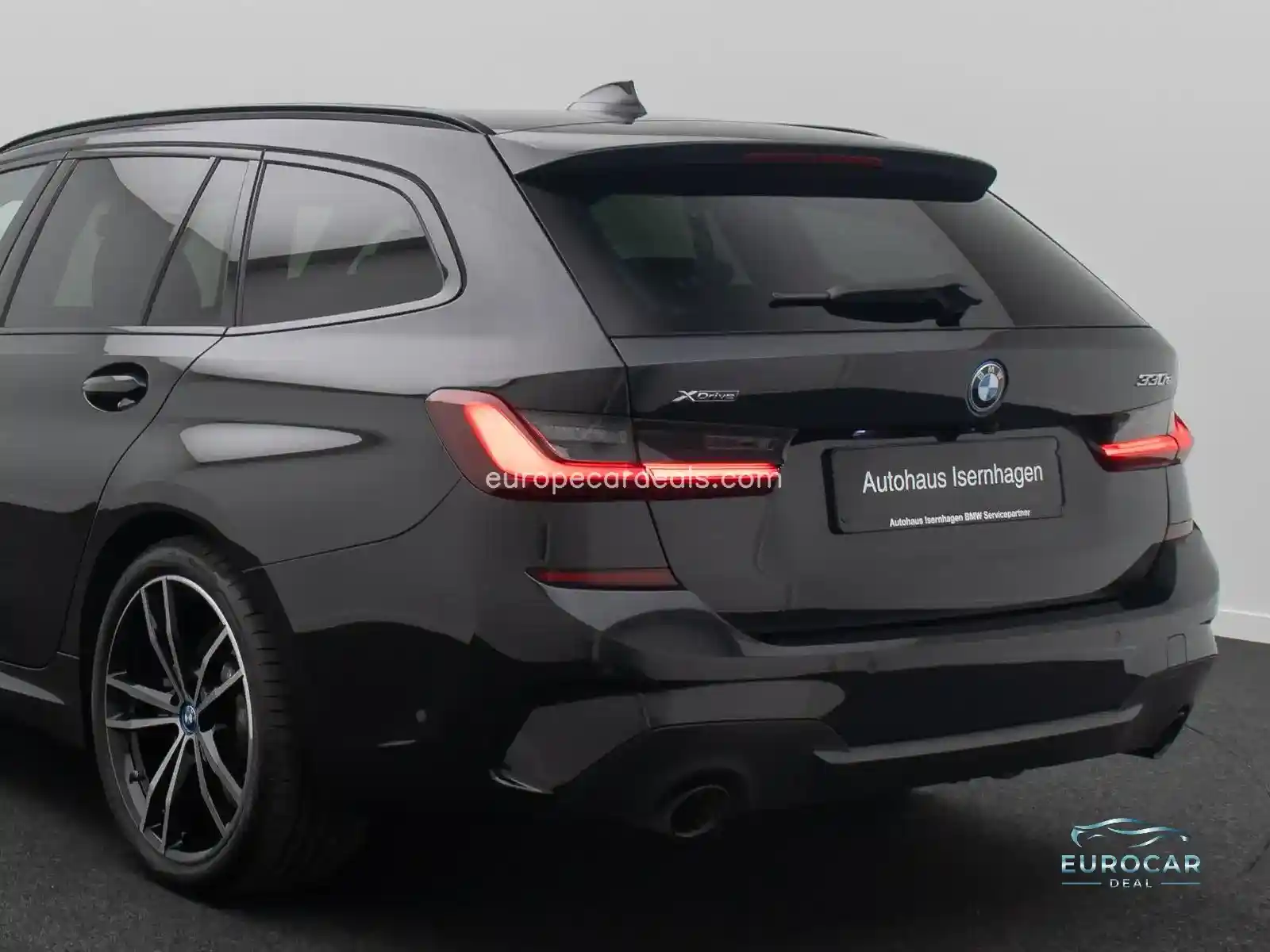 BMW 330