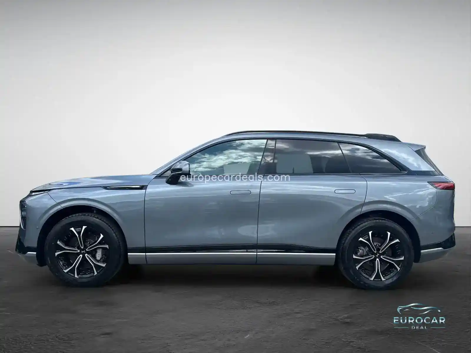 XPENG G9