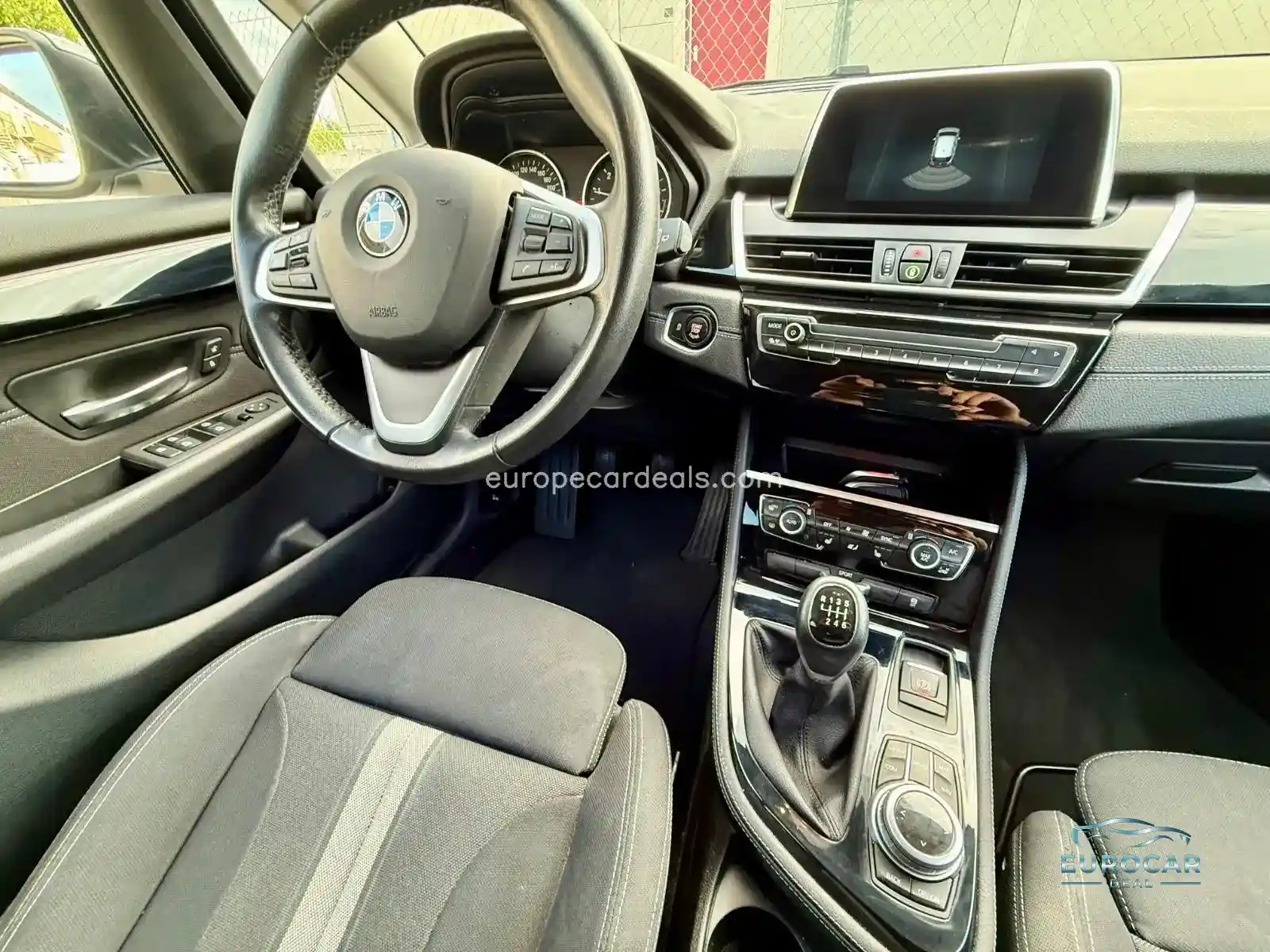 BMW 218