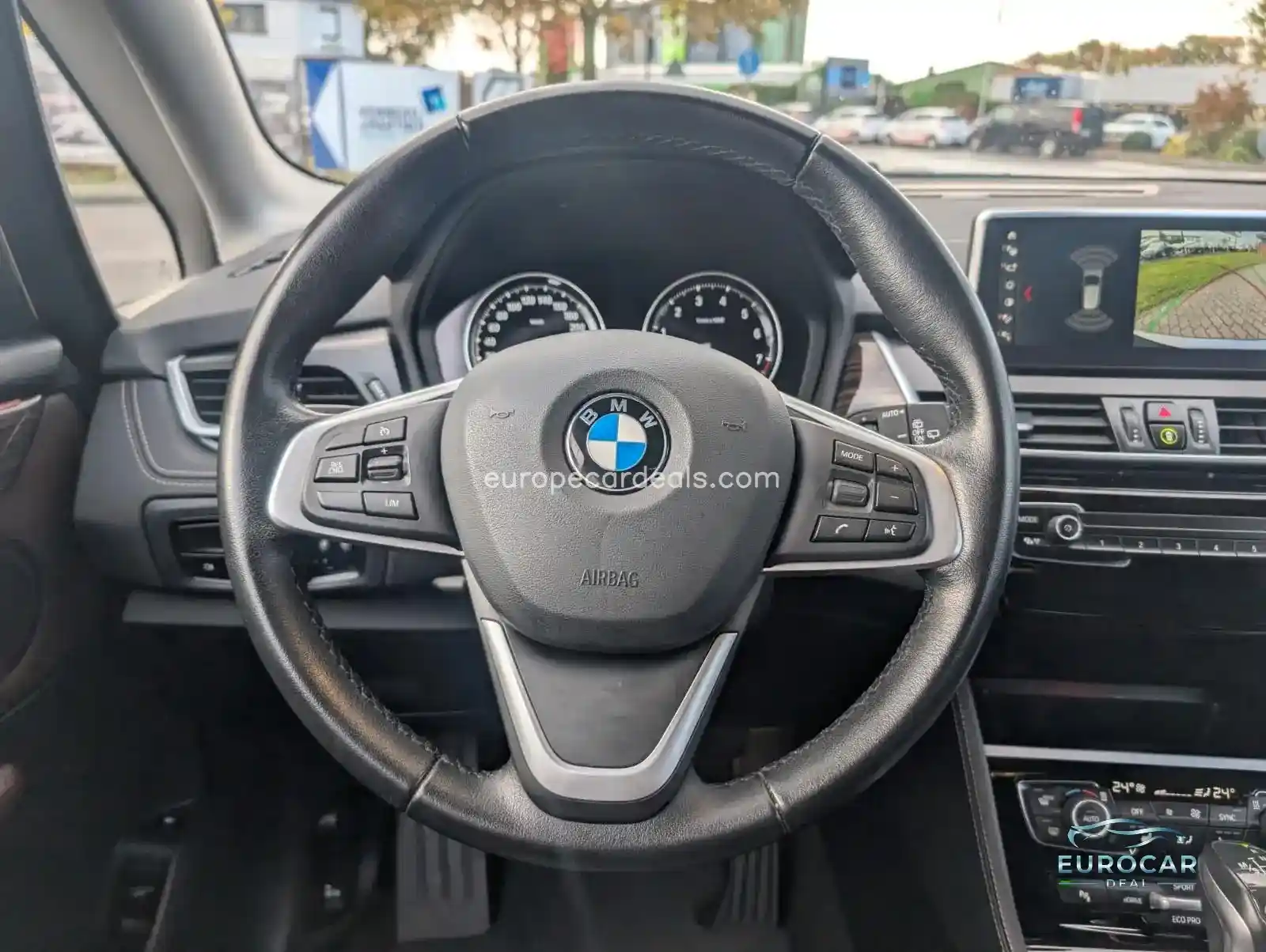 BMW 225