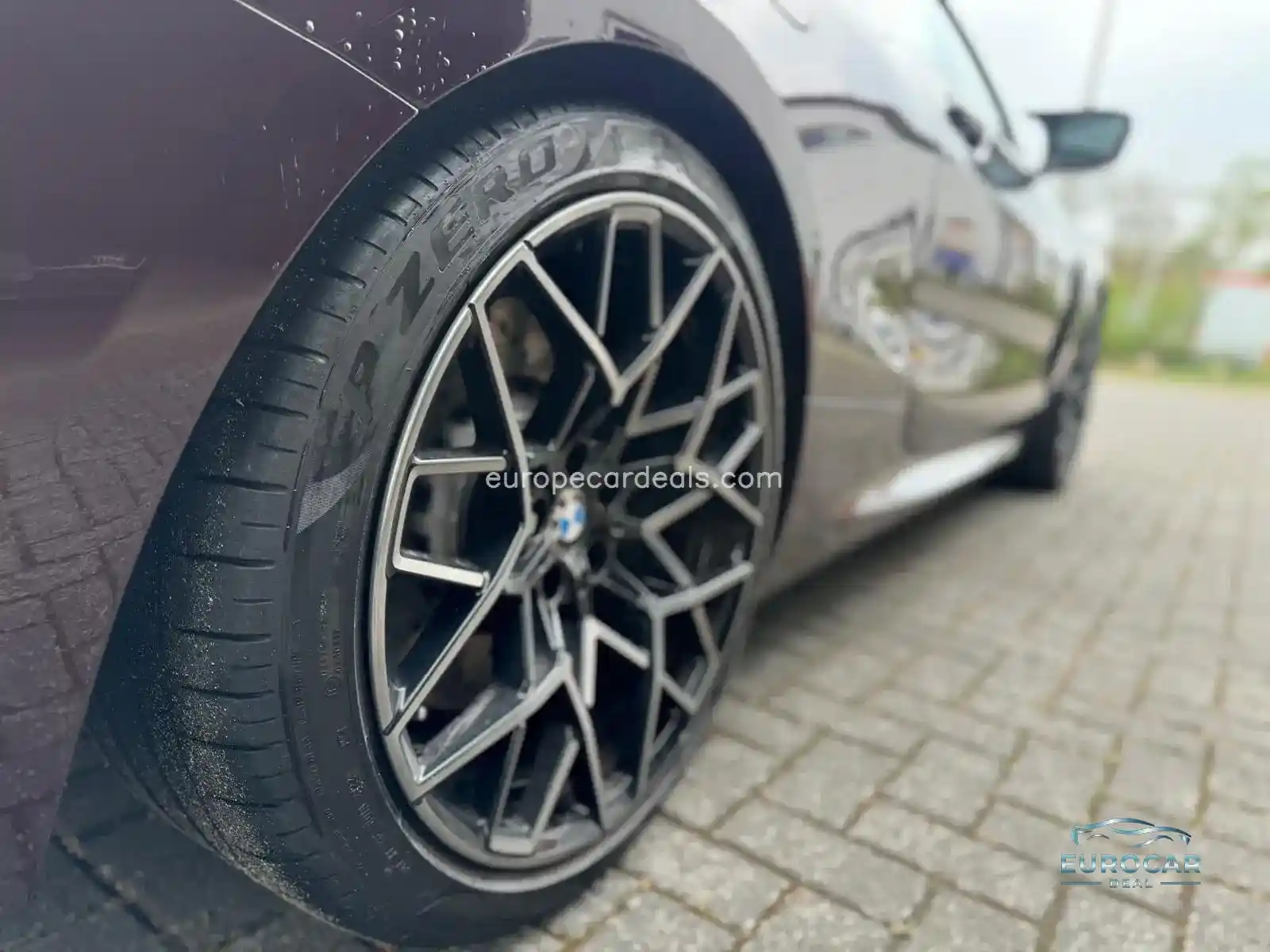 BMW M8