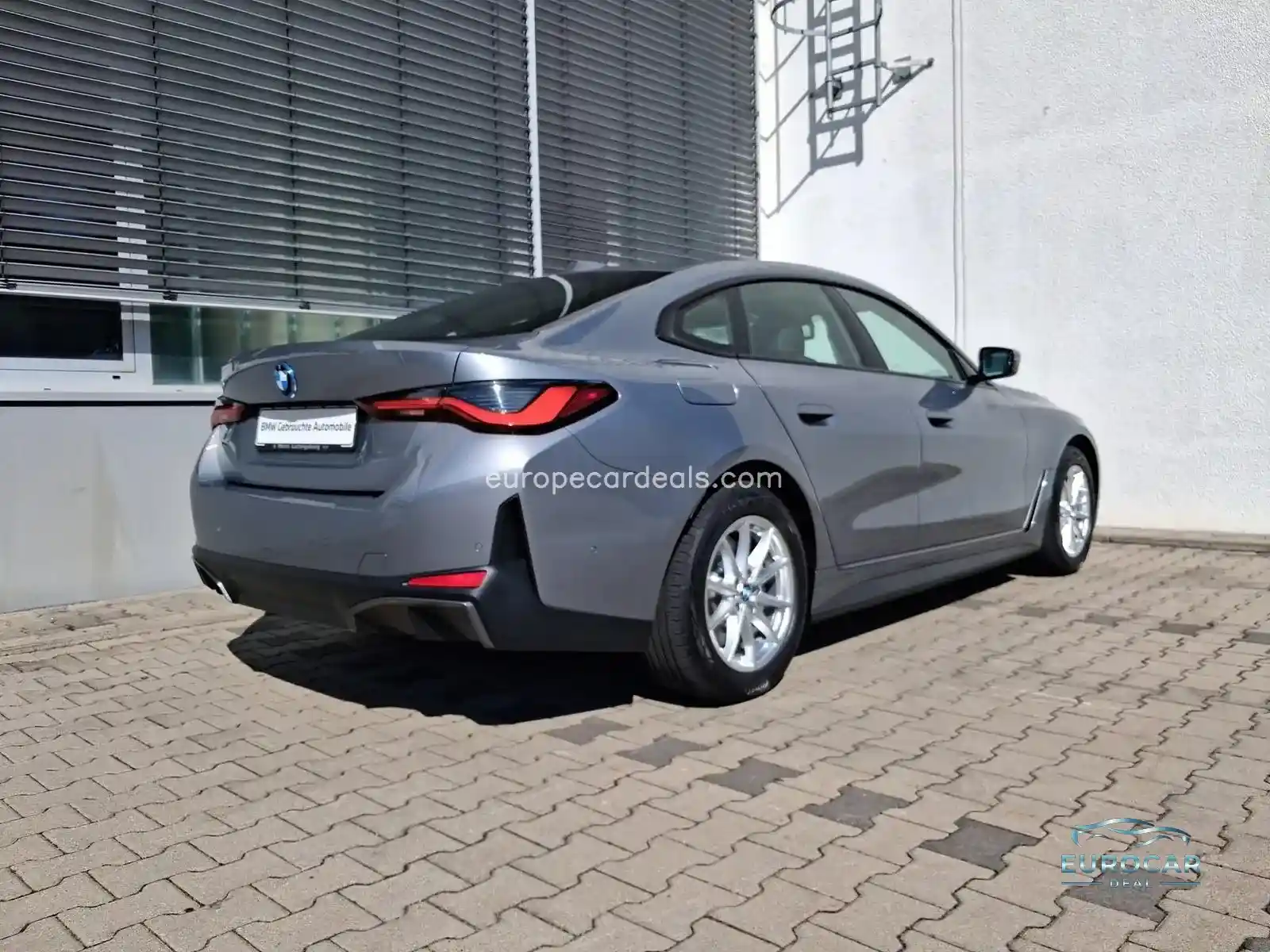 BMW i4