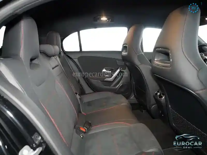 Mercedes-Benz A 220