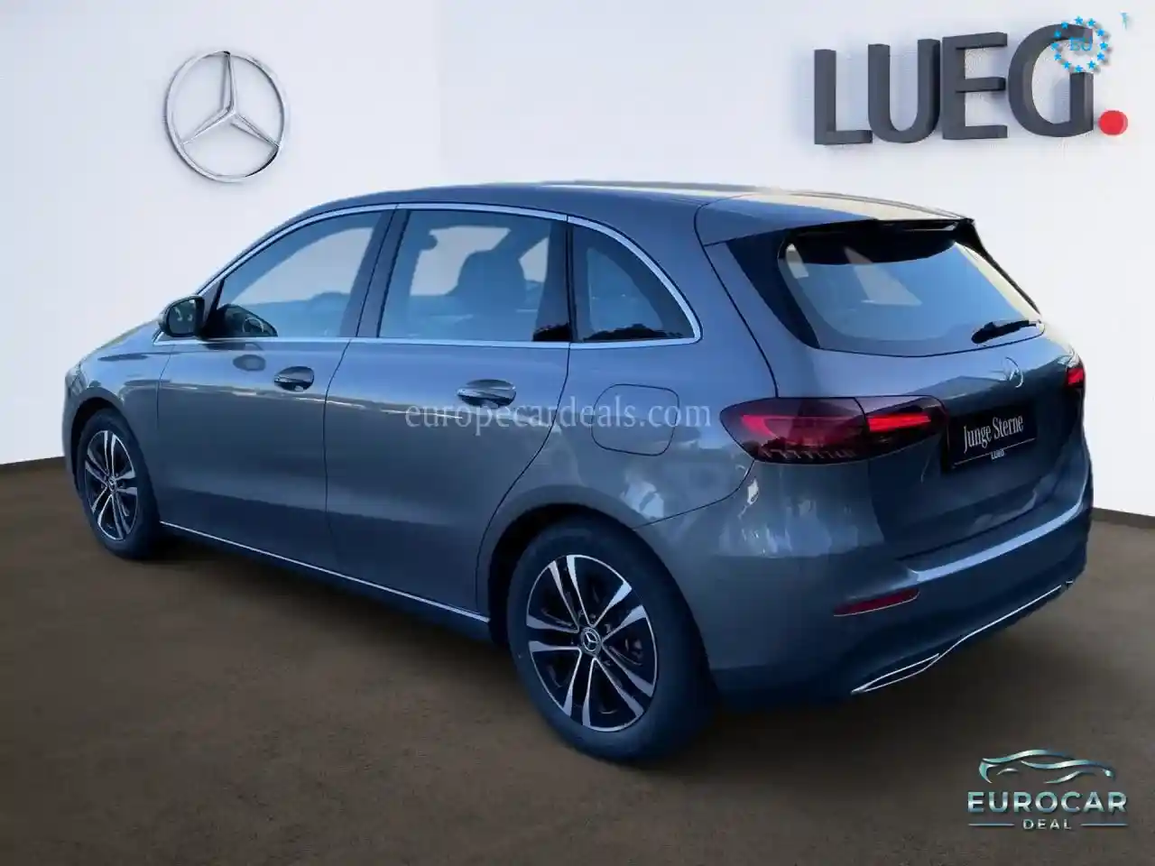 Mercedes-Benz B 180