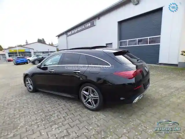 Mercedes-Benz CLA 200 Shooting Brake
