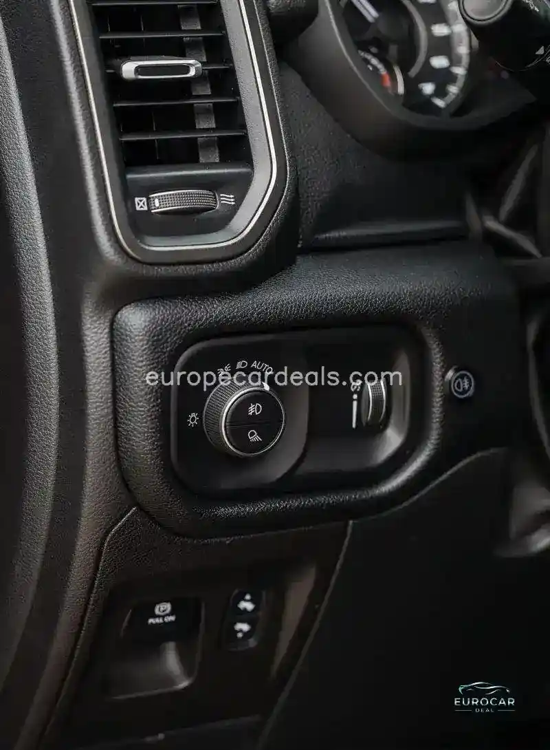 Dodge RAM