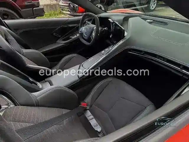 Corvette C8