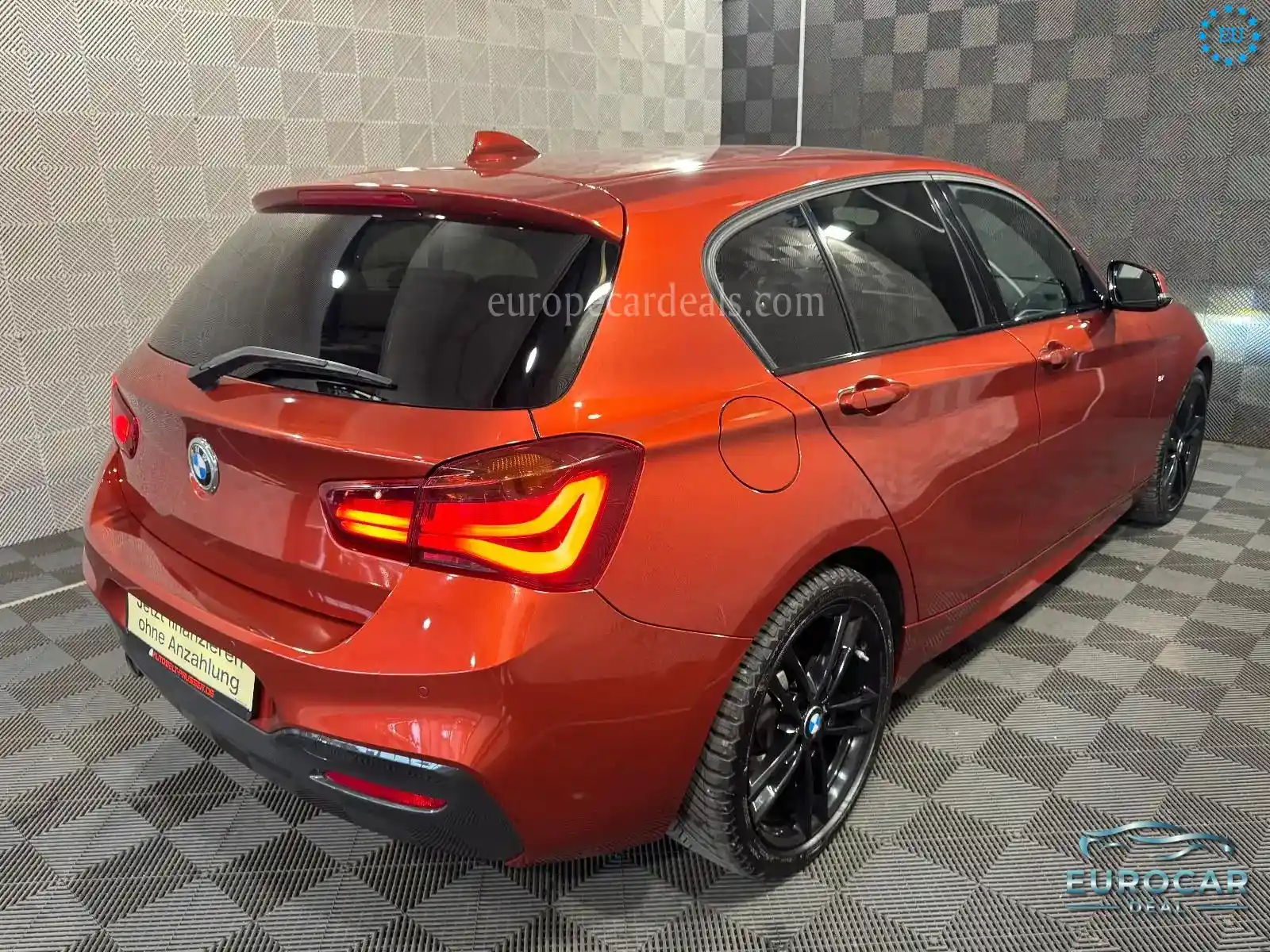 BMW 118