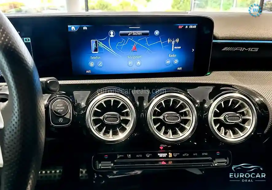 Mercedes-Benz A 35 AMG
