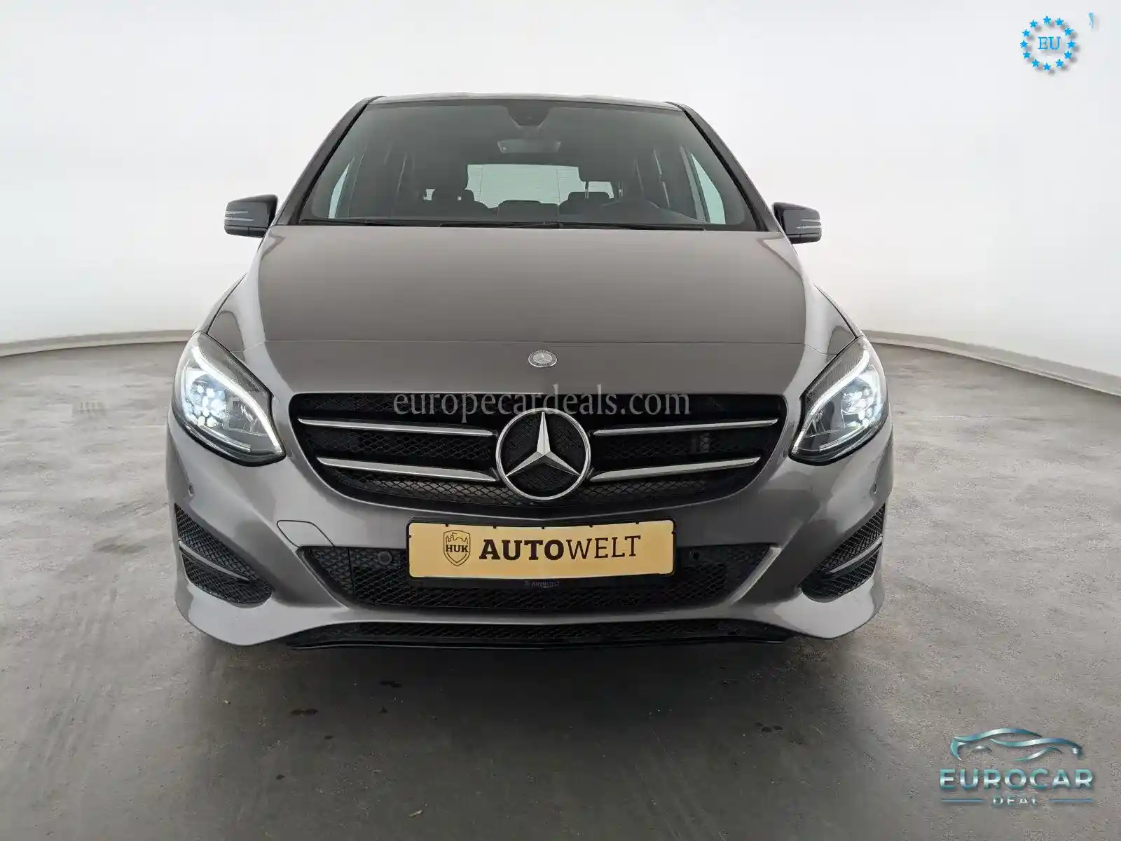 Mercedes-Benz B 180