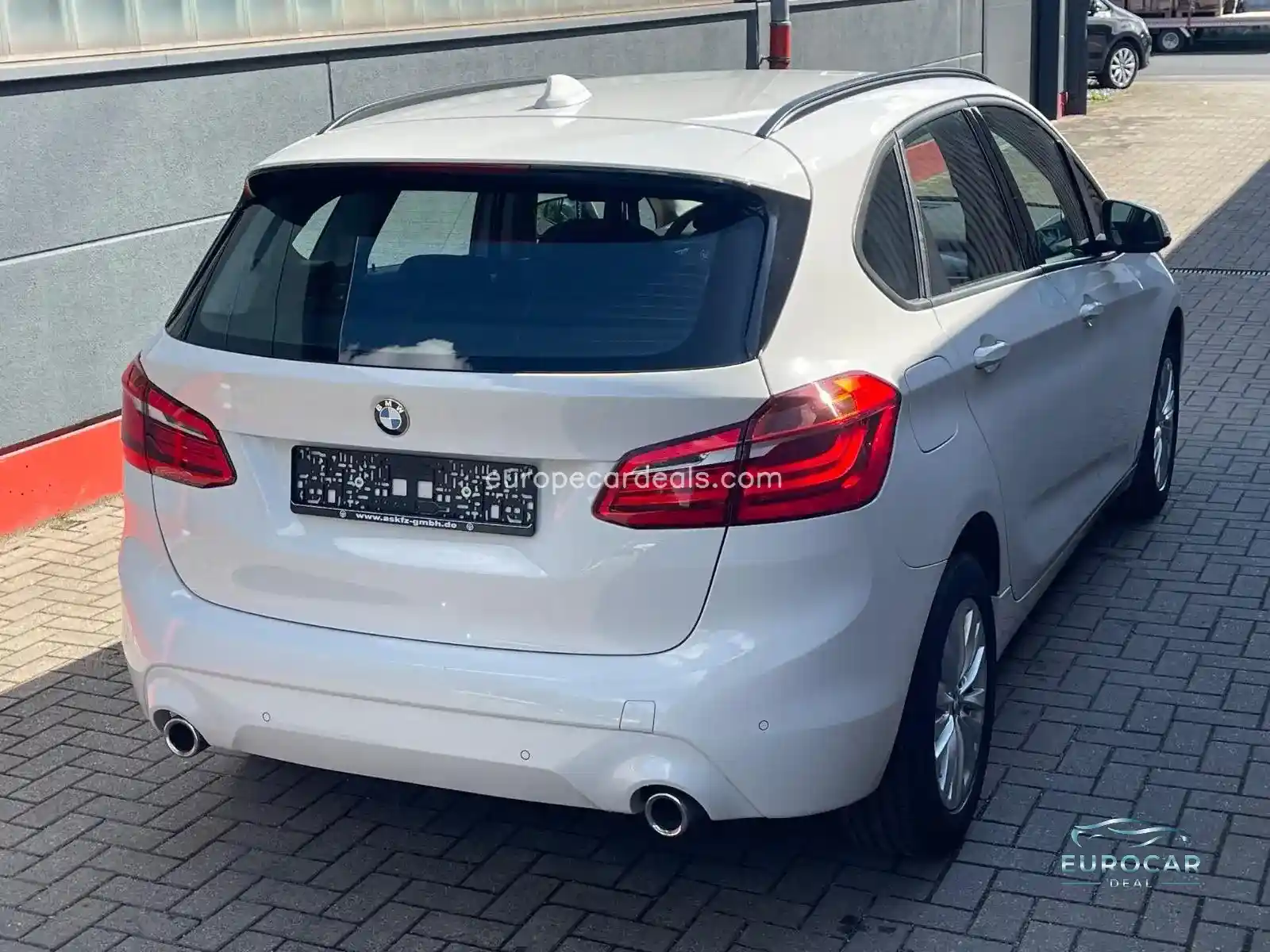 BMW 218