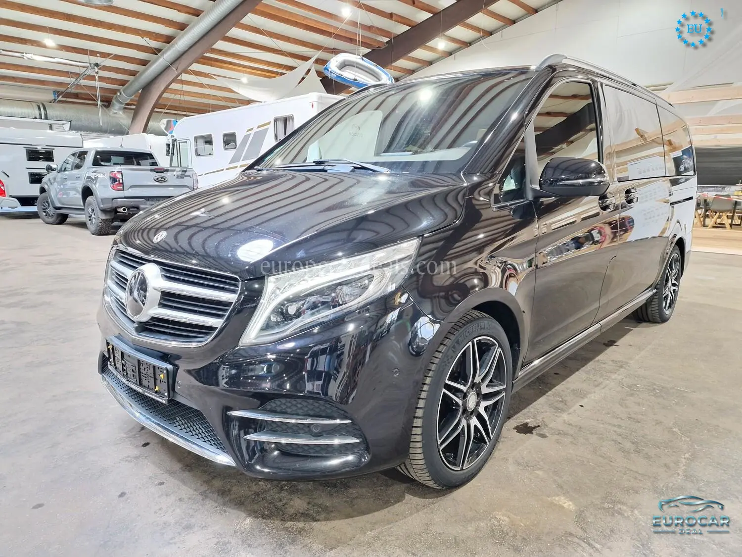 Mercedes-Benz V 220