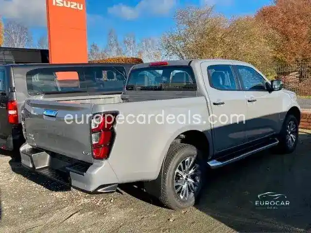 MY25 Double Cab LSE AT