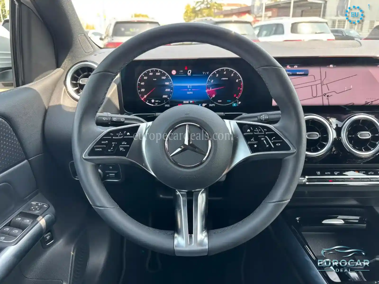 Mercedes-Benz B 180