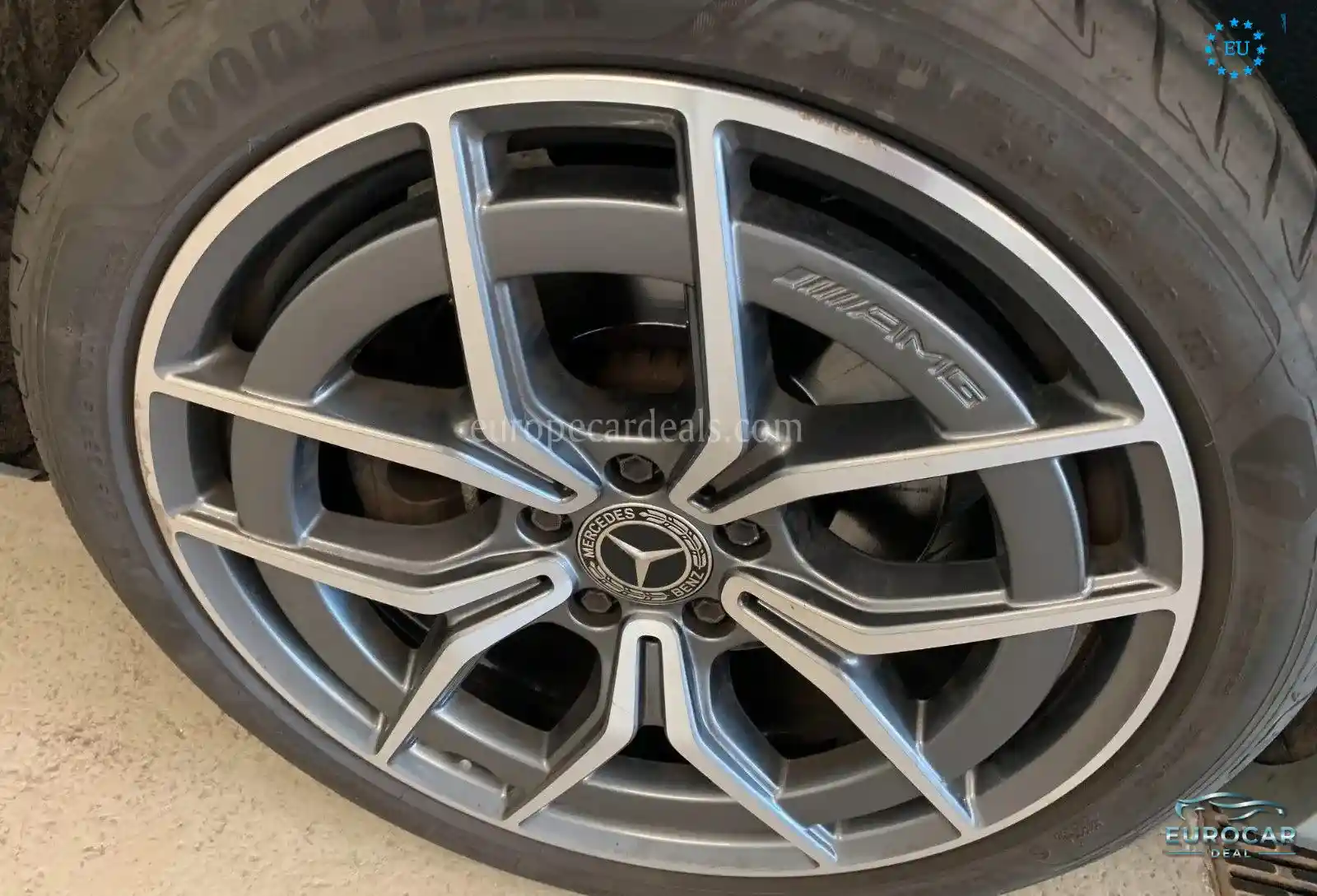 Mercedes-Benz E 400