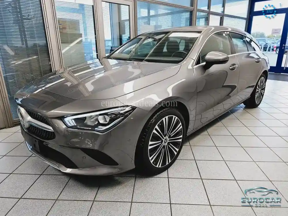 Mercedes-Benz CLA 220 Shooting Brake
