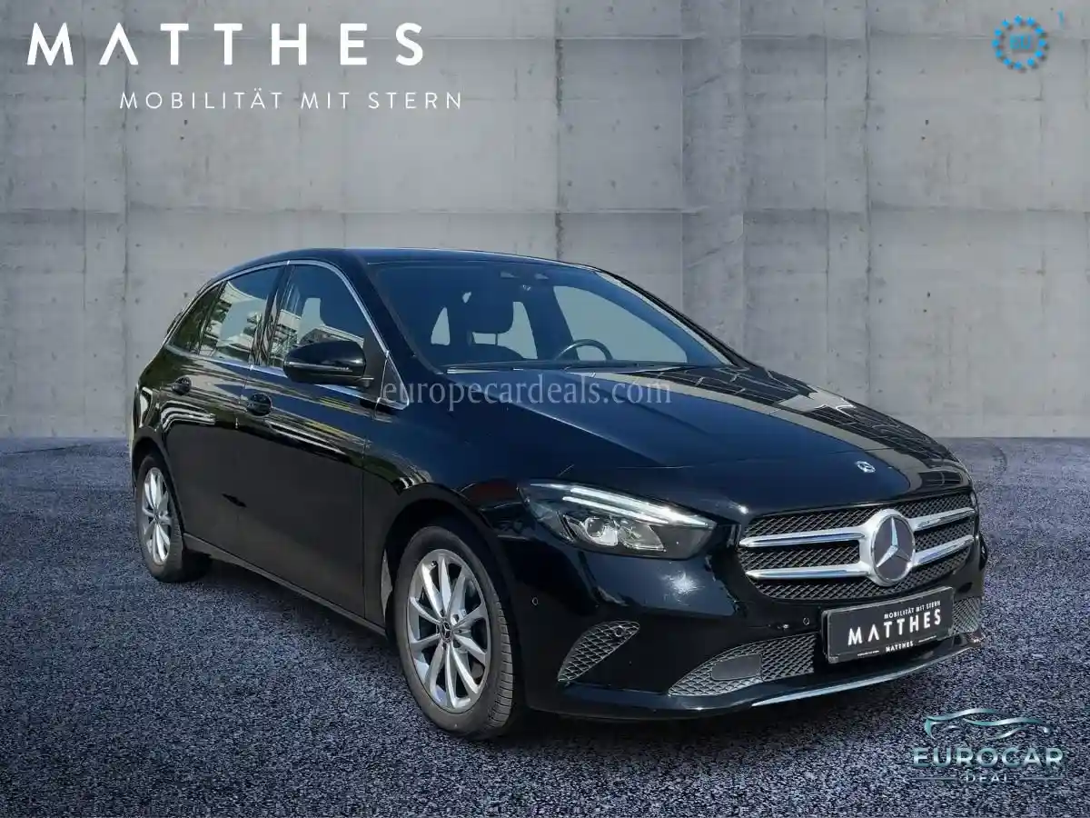 Mercedes-Benz B 200
