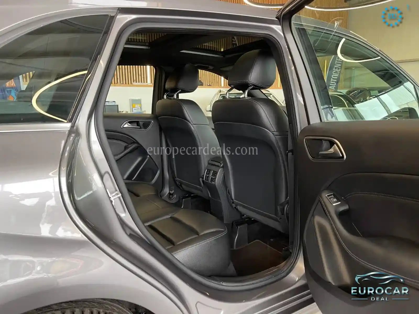 Mercedes-Benz B 220