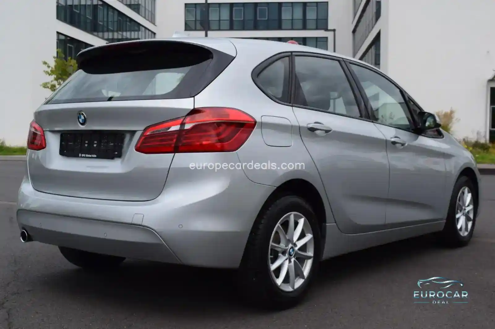 BMW 218