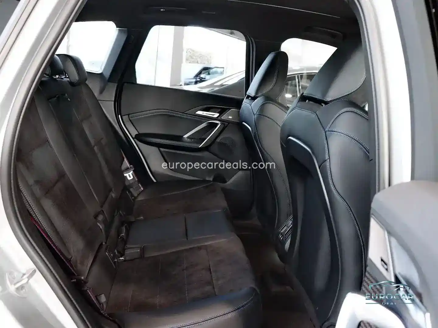 BMW iX1