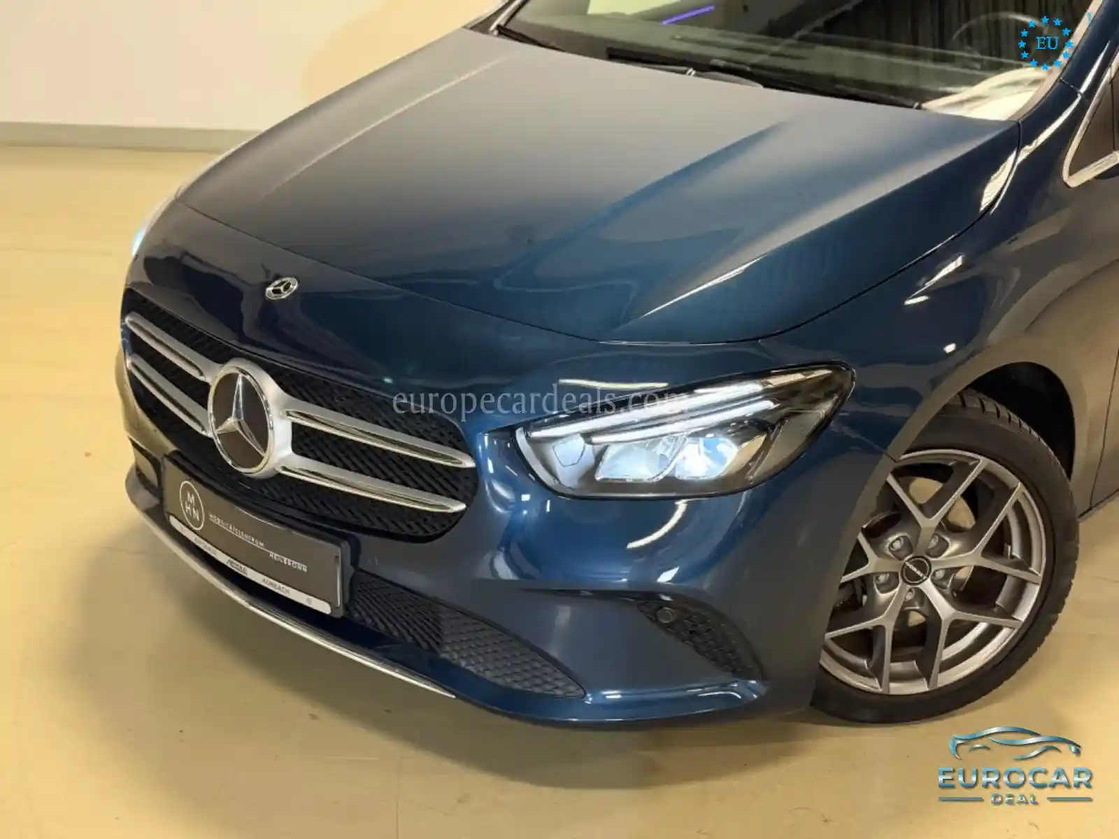 Mercedes-Benz B 200