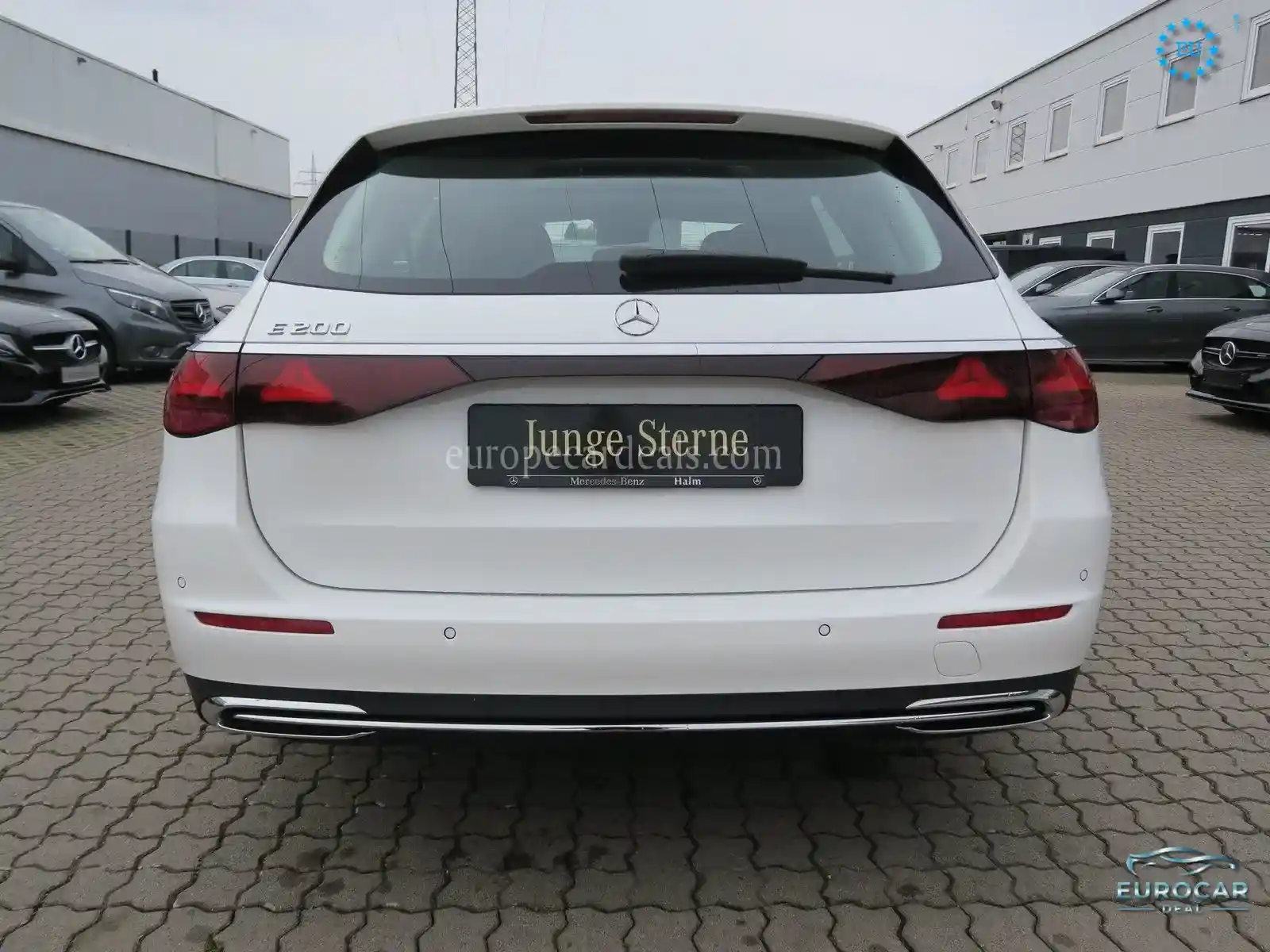 Mercedes-Benz E 200