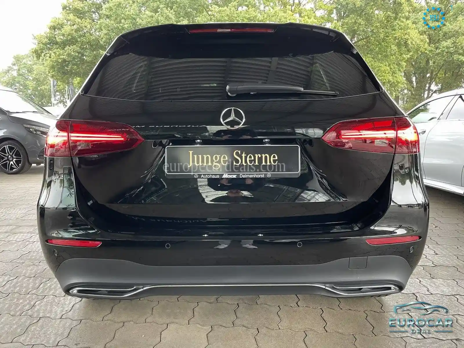 Mercedes-Benz B 220