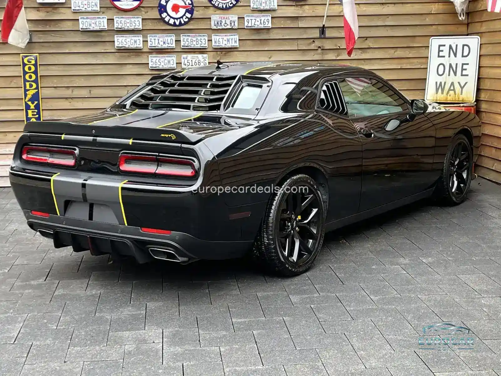 Dodge Challenger