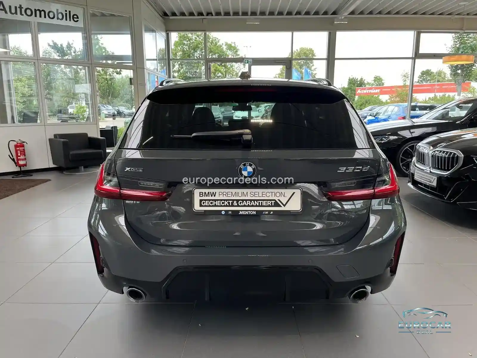 BMW 330