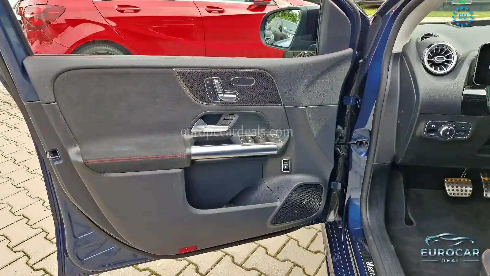Mercedes-Benz B 220