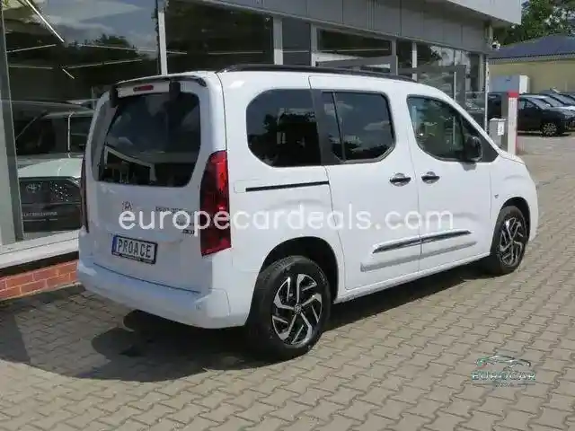 Toyota Proace City