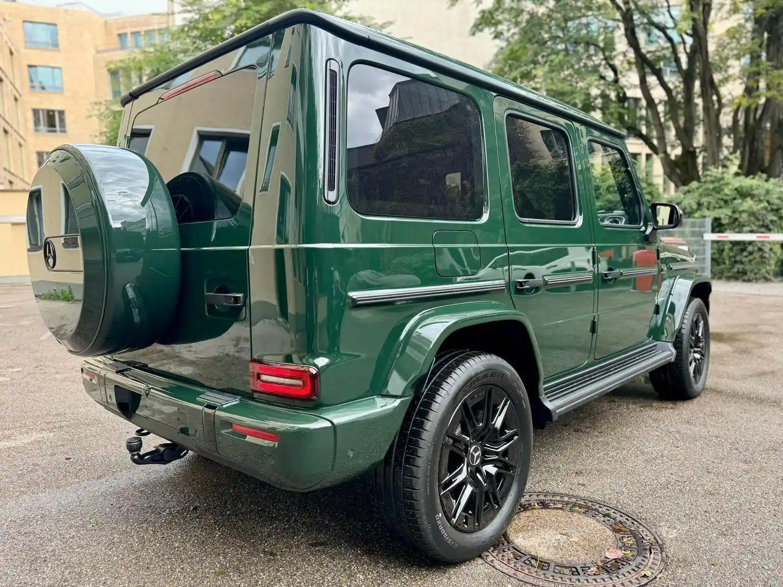 Mercedes-Benz G 500