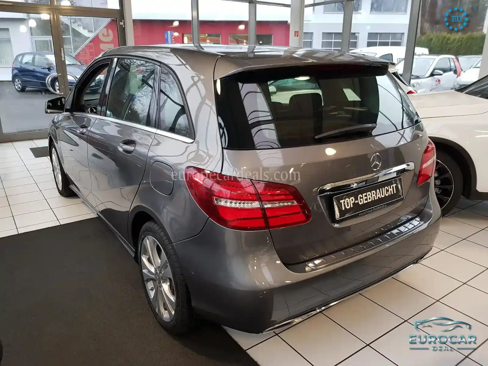 Mercedes-Benz B 220