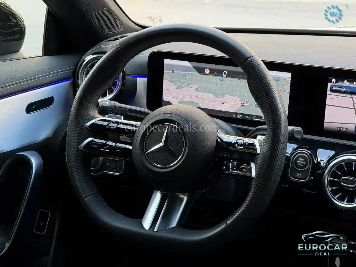 Mercedes-Benz CLA 200