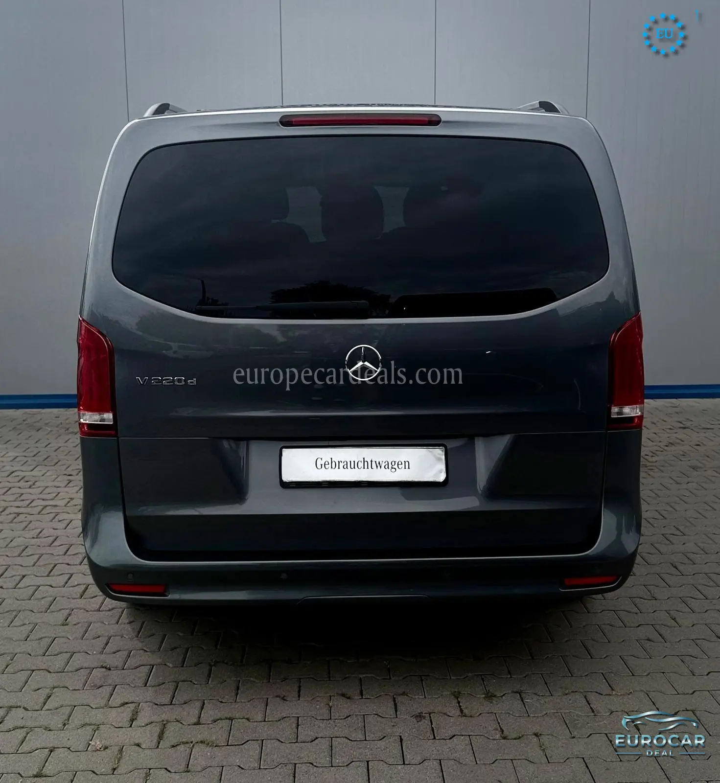 Mercedes-Benz V 220
