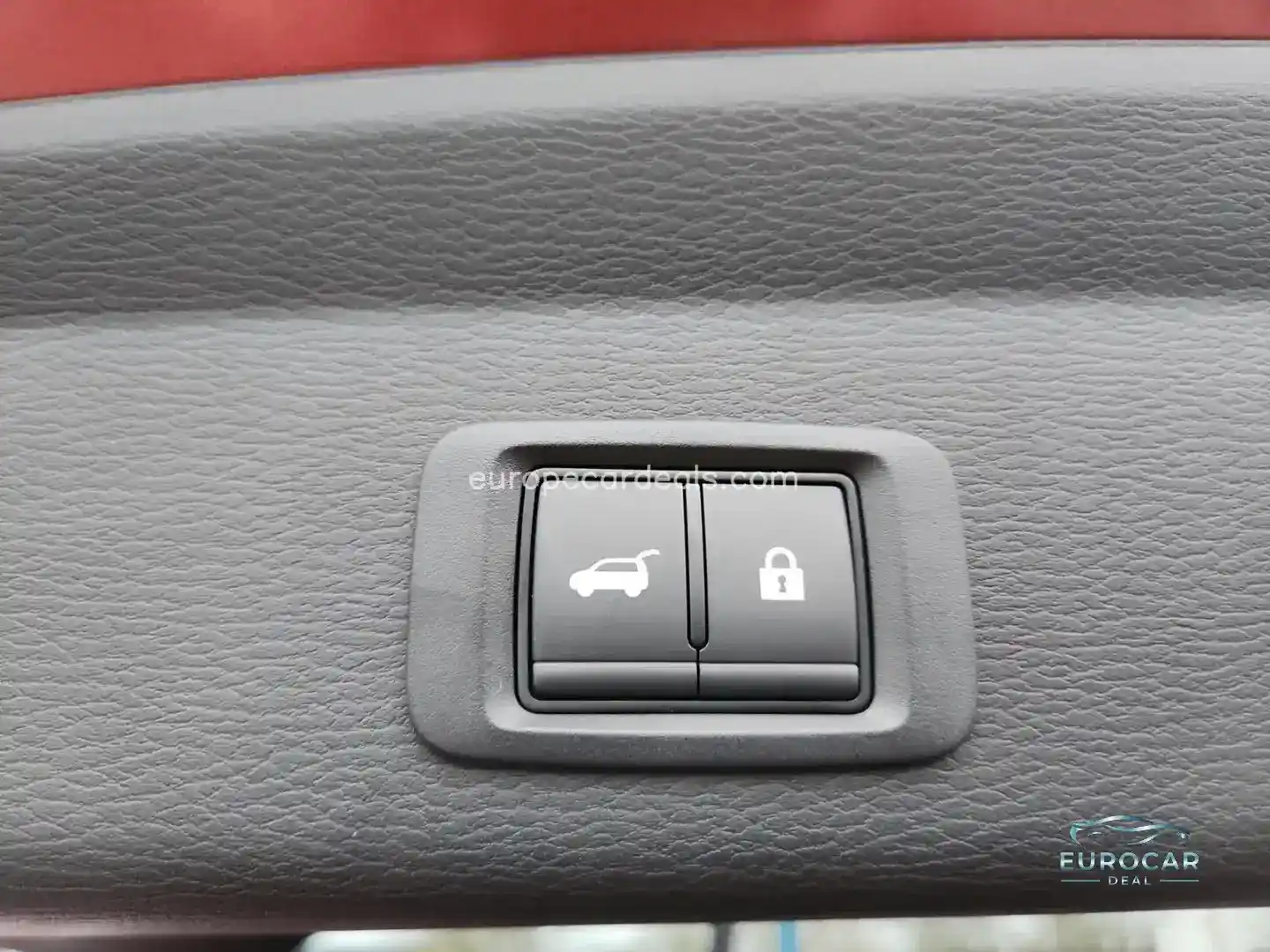 Mitsubishi Plug-in Hybrid Outlander
